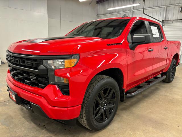 2022 Chevrolet Silverado 1500 2WD Crew Cab Short Bed Custom