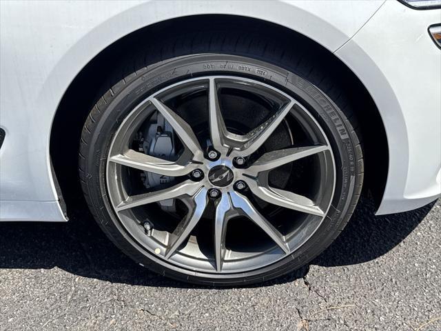 2025 Genesis G70 2.5T RWD