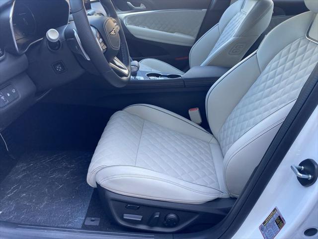 2025 Genesis G70 3.3T RWD Sport Advanced