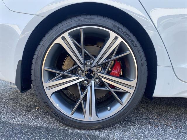 2025 Genesis G70 3.3T RWD Sport Advanced