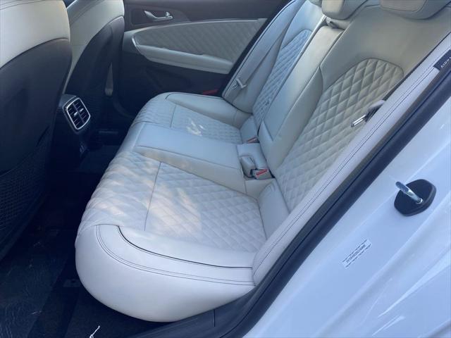 2025 Genesis G70 3.3T RWD Sport Advanced