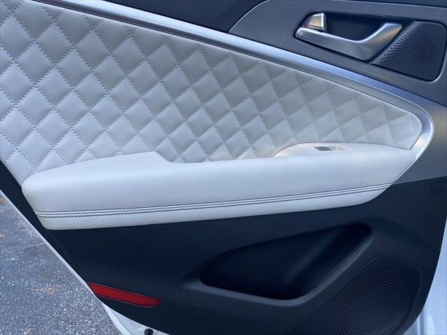 2025 Genesis G70 3.3T RWD Sport Advanced