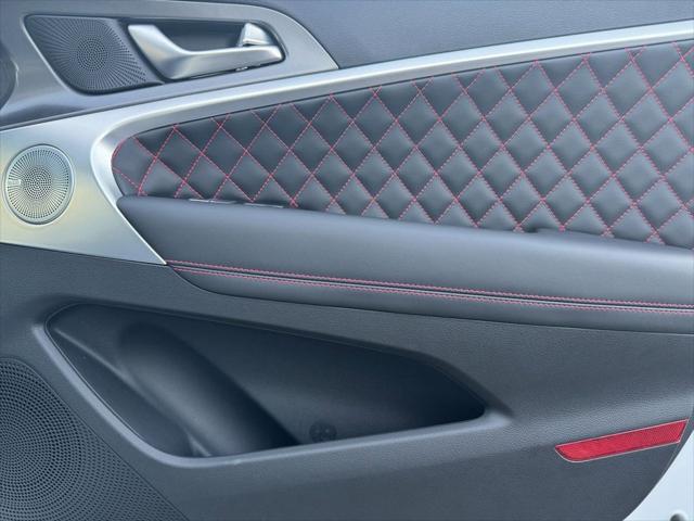 2025 Genesis G70 3.3T RWD Sport Advanced