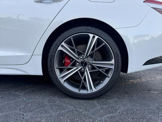 2025 Genesis G70 3.3T RWD Sport Advanced