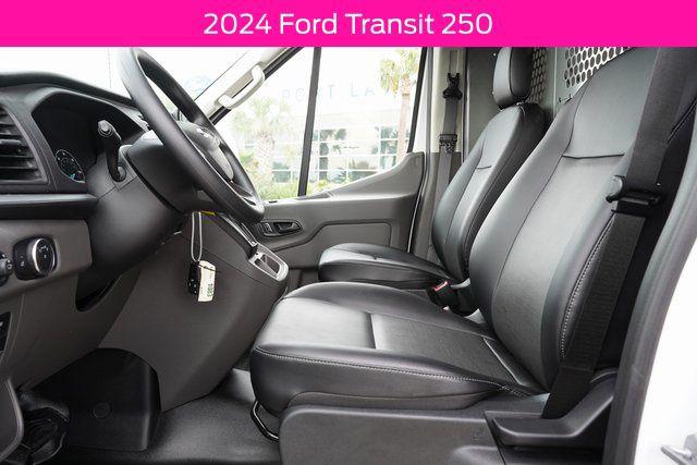 2024 Ford Transit Cargo Van Base