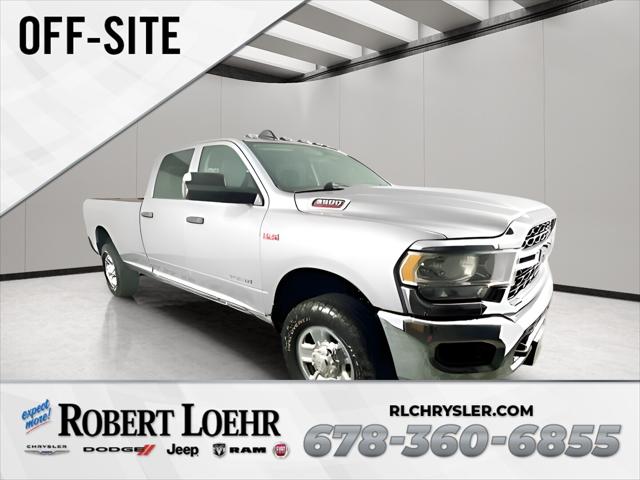 2019 RAM 3500 Tradesman Crew Cab 4x4 8 Box