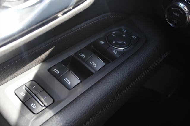 2024 GMC Yukon 4WD Denali