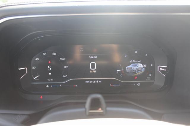 2024 GMC Yukon 4WD Denali