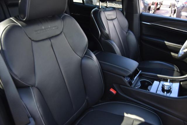 2022 Jeep Grand Cherokee Overland 4x4