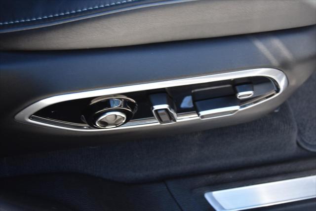 2022 Jeep Grand Cherokee Overland 4x4