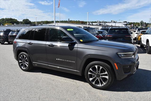 2022 Jeep Grand Cherokee Overland 4x4