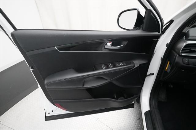 2016 Kia Sorento 2.4L LX