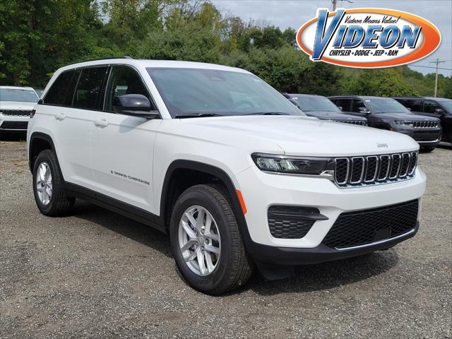 2025 Jeep Grand Cherokee GRAND CHEROKEE LAREDO X 4X4