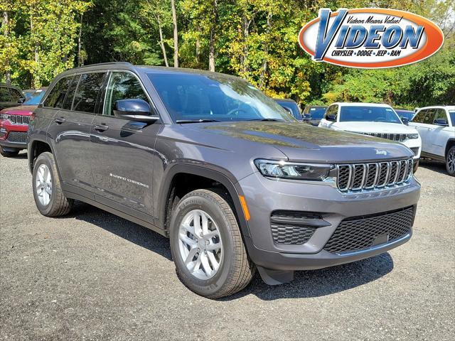 2025 Jeep Grand Cherokee GRAND CHEROKEE LAREDO X 4X4