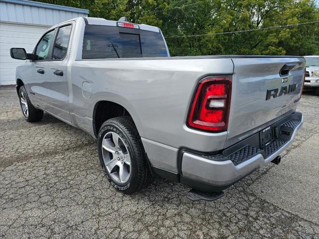 2025 RAM Ram 1500 RAM 1500 TRADESMAN QUAD CAB 4X4 64 BOX