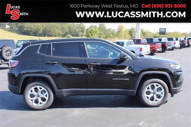 2025 Jeep Compass COMPASS SPORT 4X4