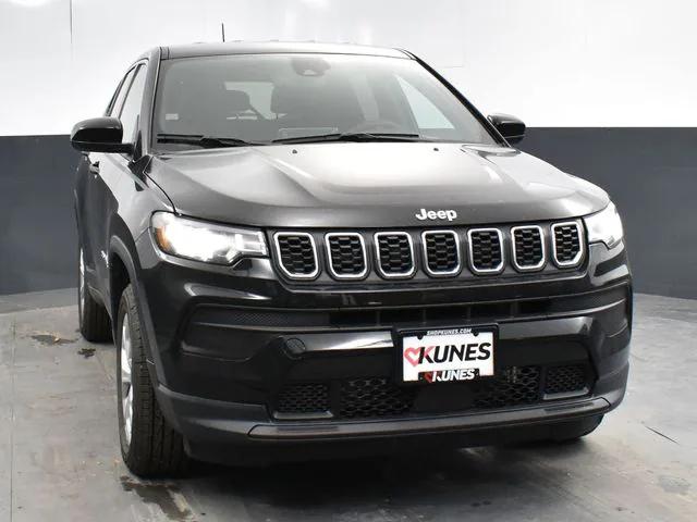 2025 Jeep Compass COMPASS SPORT 4X4