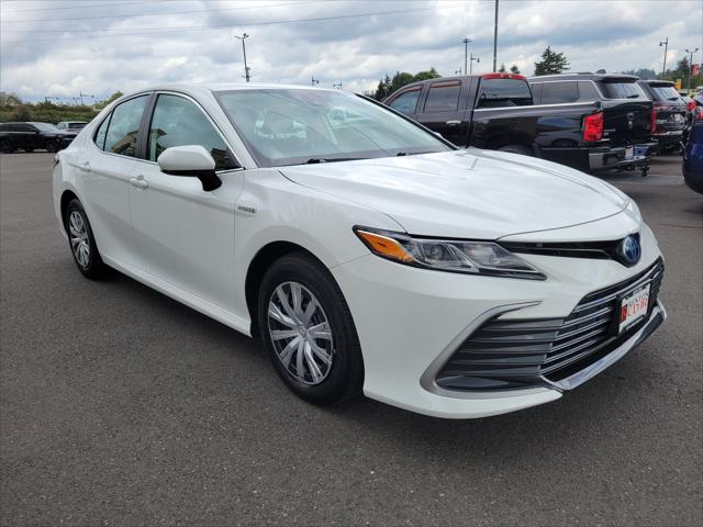 2021 Toyota Camry LE Hybrid