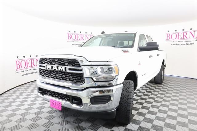 2020 RAM 3500 Tradesman Crew Cab 4x4 64 Box