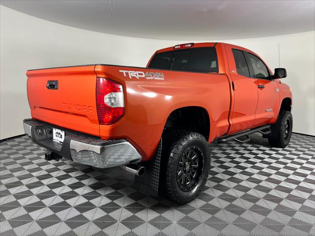 2017 Toyota Tundra SR5 5.7L V8