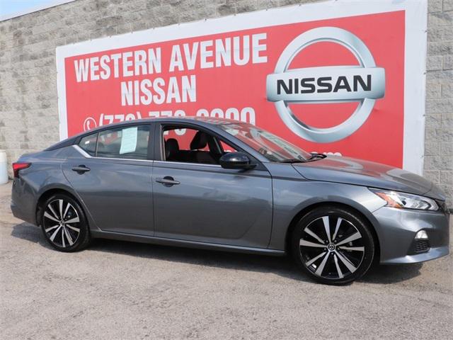 2022 Nissan Altima SR FWD