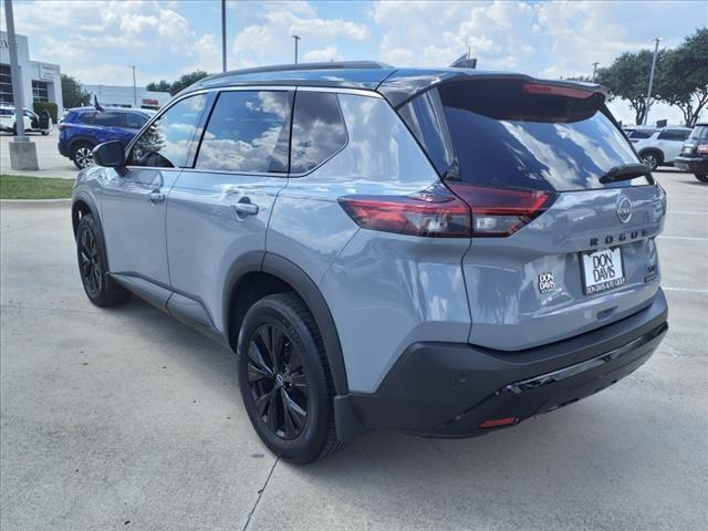 2023 Nissan Rogue SV FWD