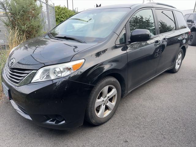 2015 Toyota Sienna L