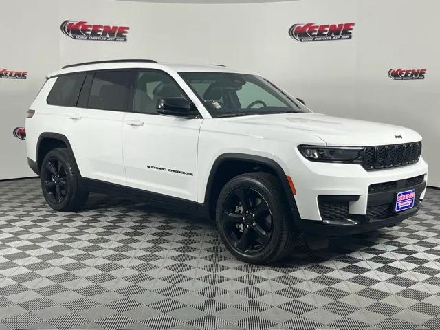 2023 Jeep Grand Cherokee L Altitude 4x4