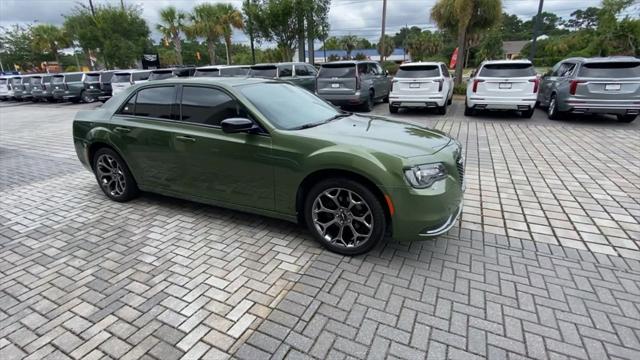 2018 Chrysler 300 Touring