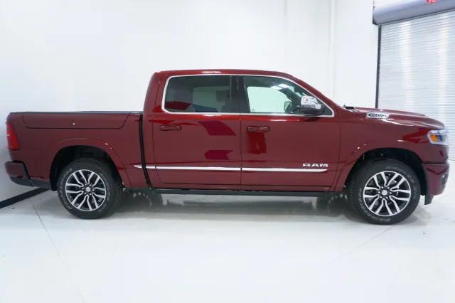 2025 RAM Ram 1500 RAM 1500 LIMITED CREW CAB 4X4 57 BOX