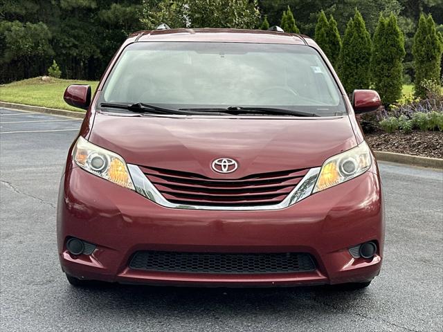 2016 Toyota Sienna LE 7 Passenger