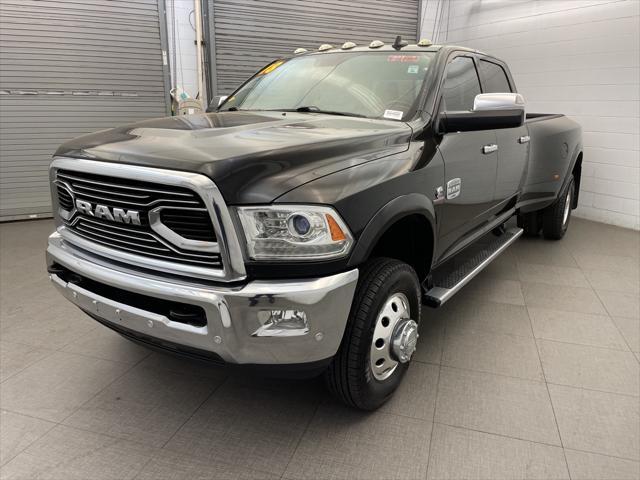 2018 RAM 3500 Laramie Longhorn Crew Cab 4x4 8 Box