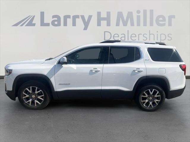 2023 GMC Acadia SLT