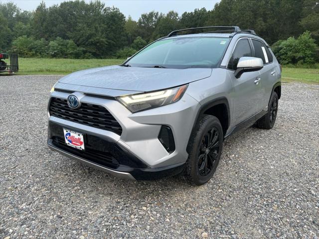 2022 Toyota RAV4 Hybrid SE