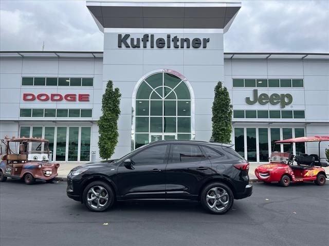 2024 Ford Escape ST-Line 2024 Ford Escape ST-Line