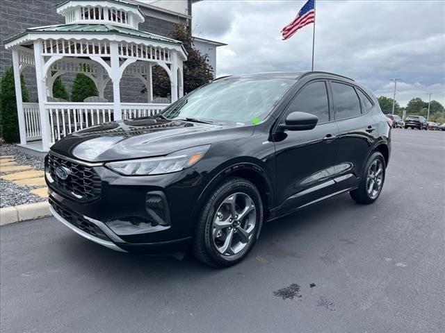 2024 Ford Escape ST-Line 2024 Ford Escape ST-Line