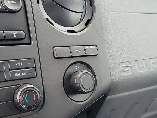 2015 Ford F-550 XL