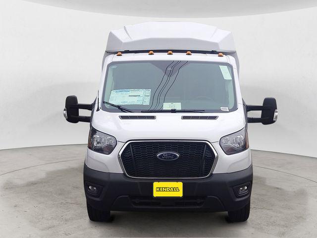 2024 Ford Transit Cutaway Base
