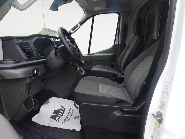 2024 Ford Transit Cutaway Base