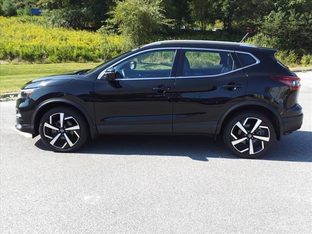 2021 Nissan Rogue Sport SL AWD Xtronic CVT