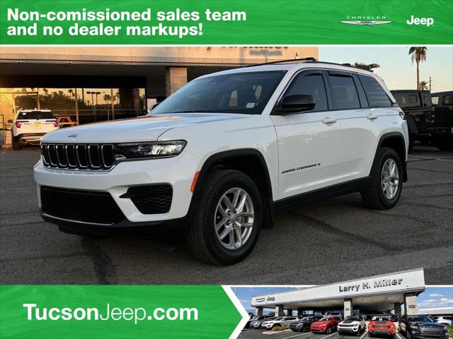 2023 Jeep Grand Cherokee Laredo X 4x4