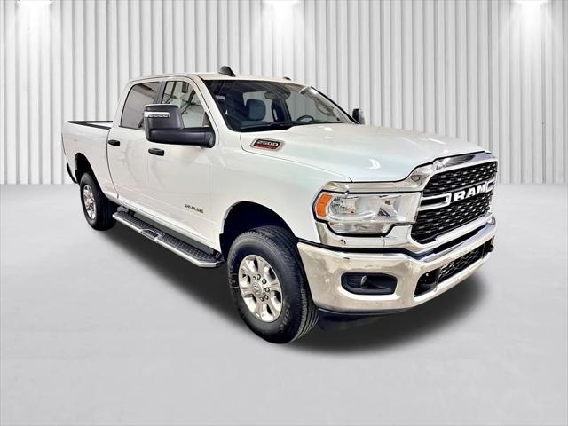 2024 RAM 2500 Big Horn Crew Cab 4x4 64 Box