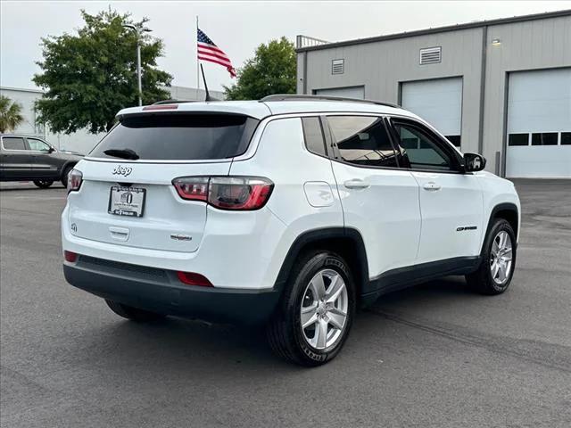 2022 Jeep Compass Latitude FWD