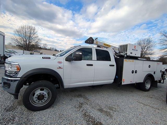 2024 RAM Ram 5500 Chassis Cab RAM 5500 TRADESMAN CHASSIS CREW CAB 4X4 84 CA