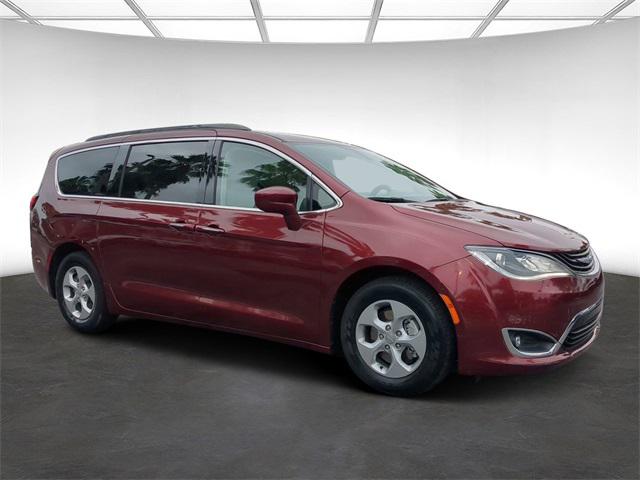 2018 Chrysler Pacifica Hybrid Touring Plus