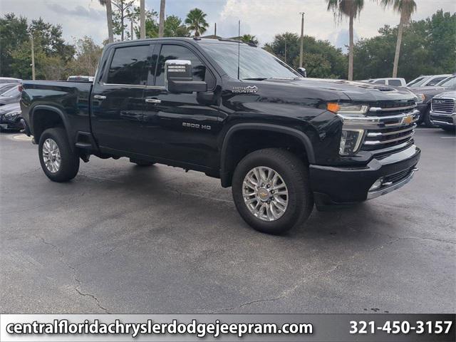 2022 Chevrolet Silverado 2500HD 4WD Crew Cab Standard Bed High Country