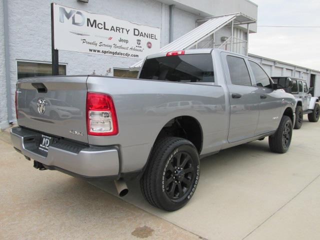 2022 RAM 3500 Tradesman Crew Cab 4x4 64 Box