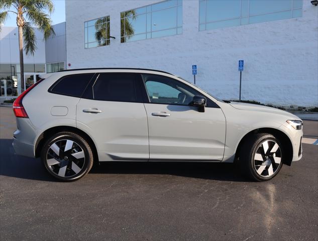 2025 Volvo XC60 Plug-In Hybrid Plus