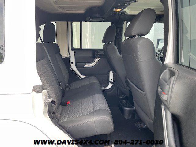 2012 Jeep Wrangler Unlimited Sahara