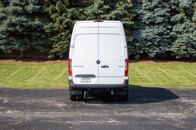 2023 Mercedes-Benz Sprinter 4500 Standard Roof 4-Cyl Diesel HO